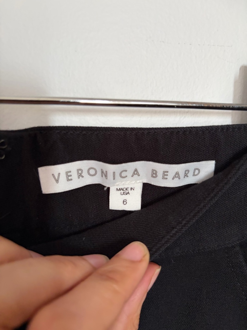 Veronica Beard Black Boot Cut Ponte Pants - Size 6 - Picture 3 of 9